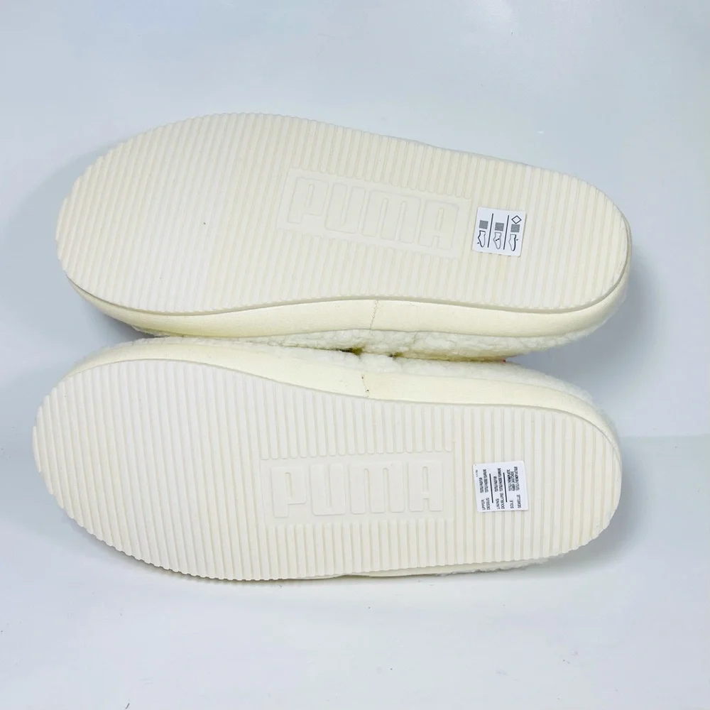 Men's Puma Tuff Mocc Sherpa Slippers Men’s‎ Size 9 Cream.